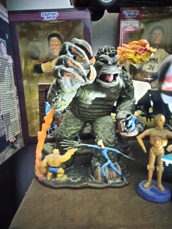 1961 fantastic four issue 1 figure display of f.f. first issue, no box