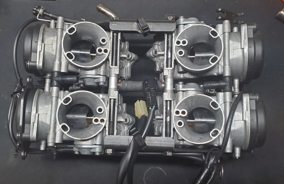 Yamaha Royal Star Venture 1300 96-98 Carb servicio de limpieza y reconstrucción XVZ13 XVZ1300  Foto 3 de 4