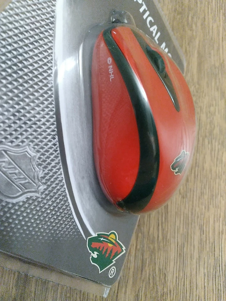 Minnesota Wild NHL Wired Optical Mouse W/ 3 Buttons  + Scroll Windows / Mac - Image 3 of 4