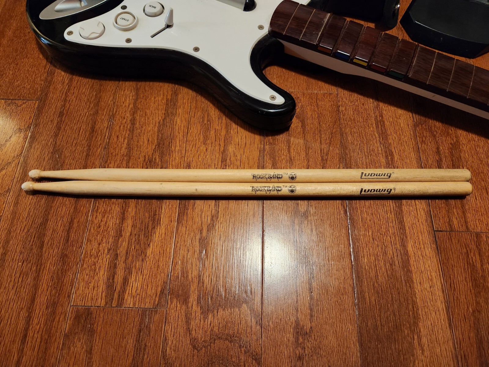 Xbox 360 Rock Band 2 WIRELESS Bundle W/Drums set Fender Guitar Mic 3 Games eBay