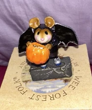 Wee Forest Folk M-298 Is That All? Retired 2006.