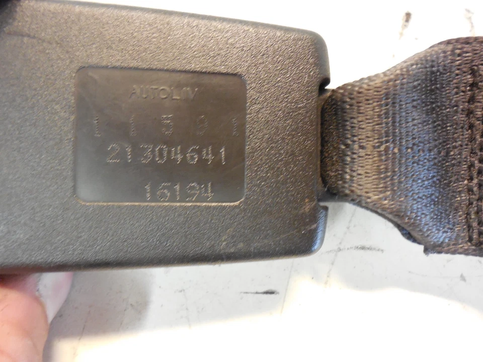 99-02 Saturn SC1 SC2 3 puertas cupé centro trasero izquierdo o derecho hebilla del cinturón de seguridad Foto 4 de 4