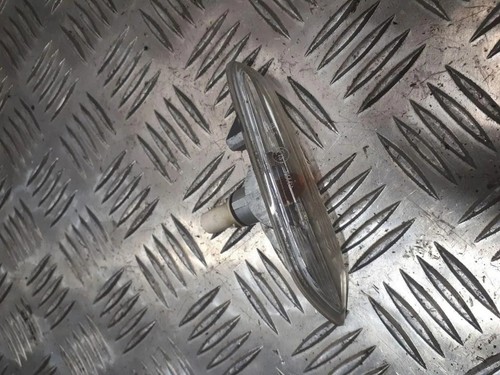 BMW 5 E60 Kotflügelblinker vorne rechts 69239203212333 3.00 Diesel 33831345