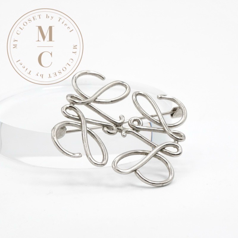 LOEWE Silver Brooch Corsage Brass Anagram Pin Used, Size 5.2cm