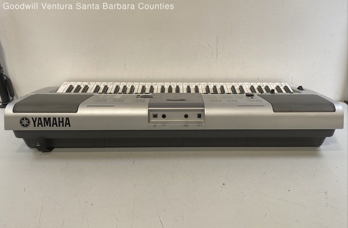 Yamaha PSR-E403 61 Key Portable Electronic Keyboard | eBay
