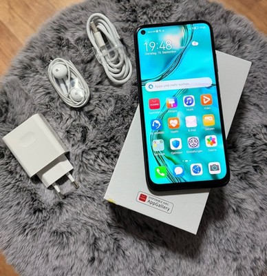 HUAWEI P40 Lite, Black, 128GB, 8GB Ram  Retourenware 