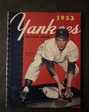 1953 NEW YORK YANKEES Official Yearbook  MICKEY MANTLE Yogi see pics