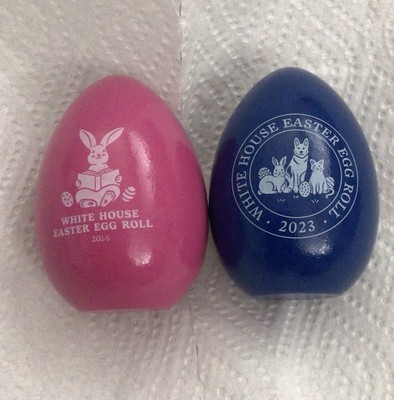 2 BIDEN WHITE HOUSE EASTER EGG BLUE 2023 + PINK 2024 DEMOCRAT SIGNATURE JOE