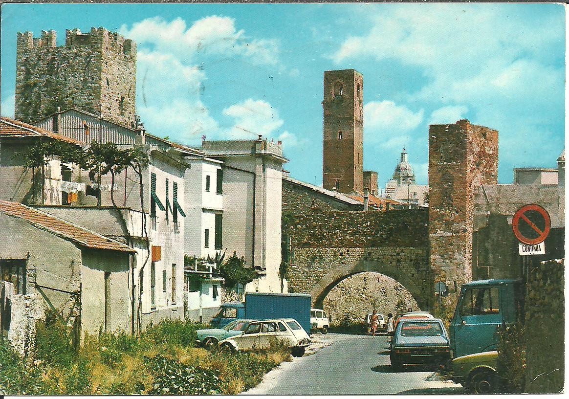 Noli (SV) Scorcio Caratteristico; Passeggiata a Mare, Auto d'Epoca, Lot 3 cart.
