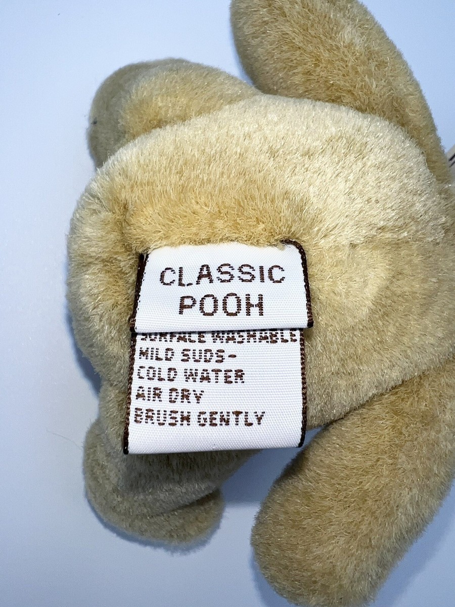 Vintage Gund Disney Classic Winnie The POOH Sitting Bear Plush
