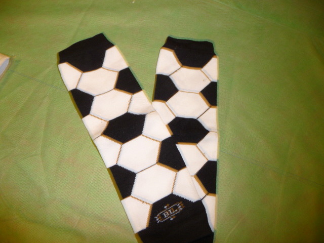 Picture 1 of 4