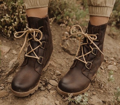 SOREL Women's Joan Of Arctic II Burro 