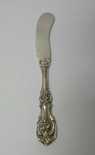 Reed & Barton FRANCIS I Sterling Silver Flat Butter Spreader, 35 grams