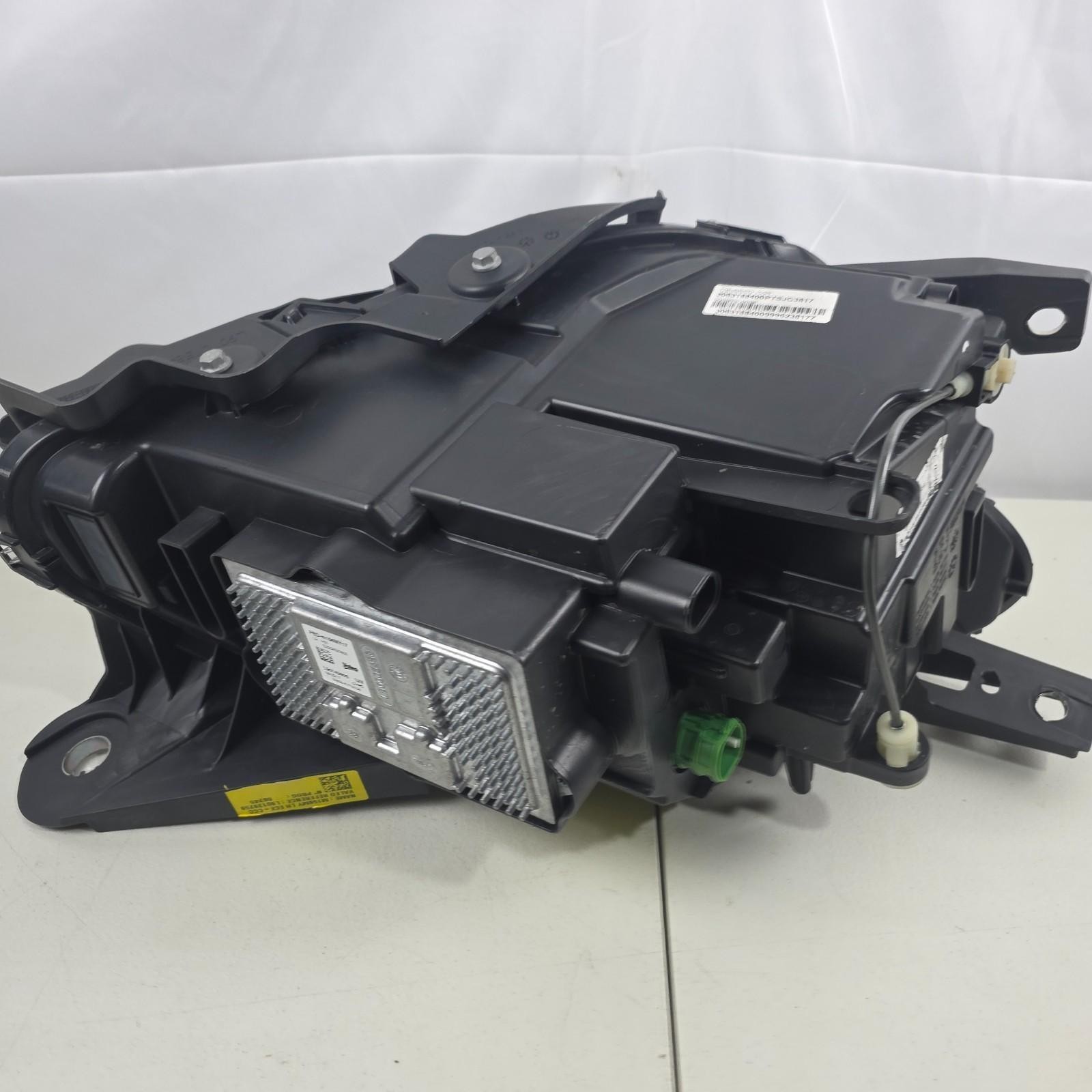 Maserati Quattroporte Left Headlight P/N 670100615