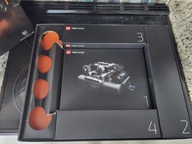 LEGO TECHNIC: Porsche 911 GT3 RS (42056)