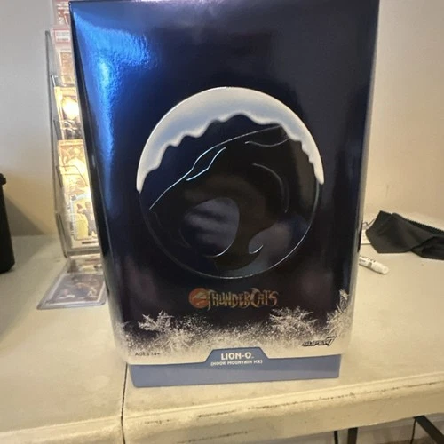 Super7 ThunderCats Lion-O Hook Mountain Ice Figure w/ Interchangeable Hands