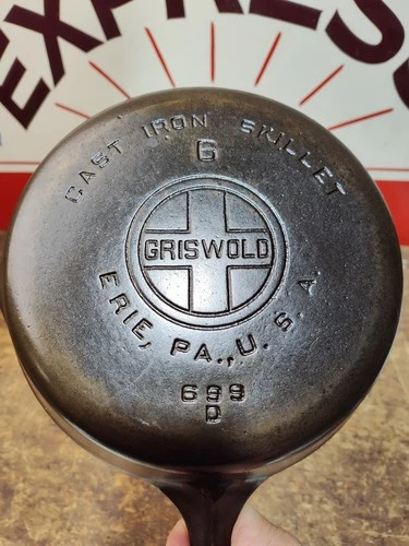 "Fully Restored" GRISWOLD Cast Iron Skillet 8" Large Logo 699 Seasoned Flat