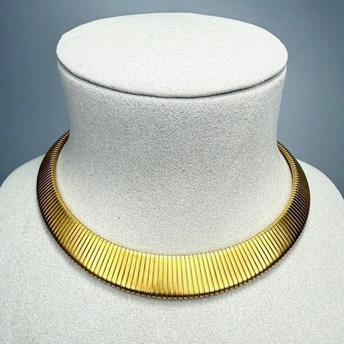 Monet Vintage Omega Choker Necklace Gold Tone Ribbed 15"