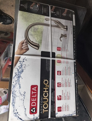 #ad BRAND NEW DELTA ASHTON # 19922TZ SSSD DST Faucet $180.00