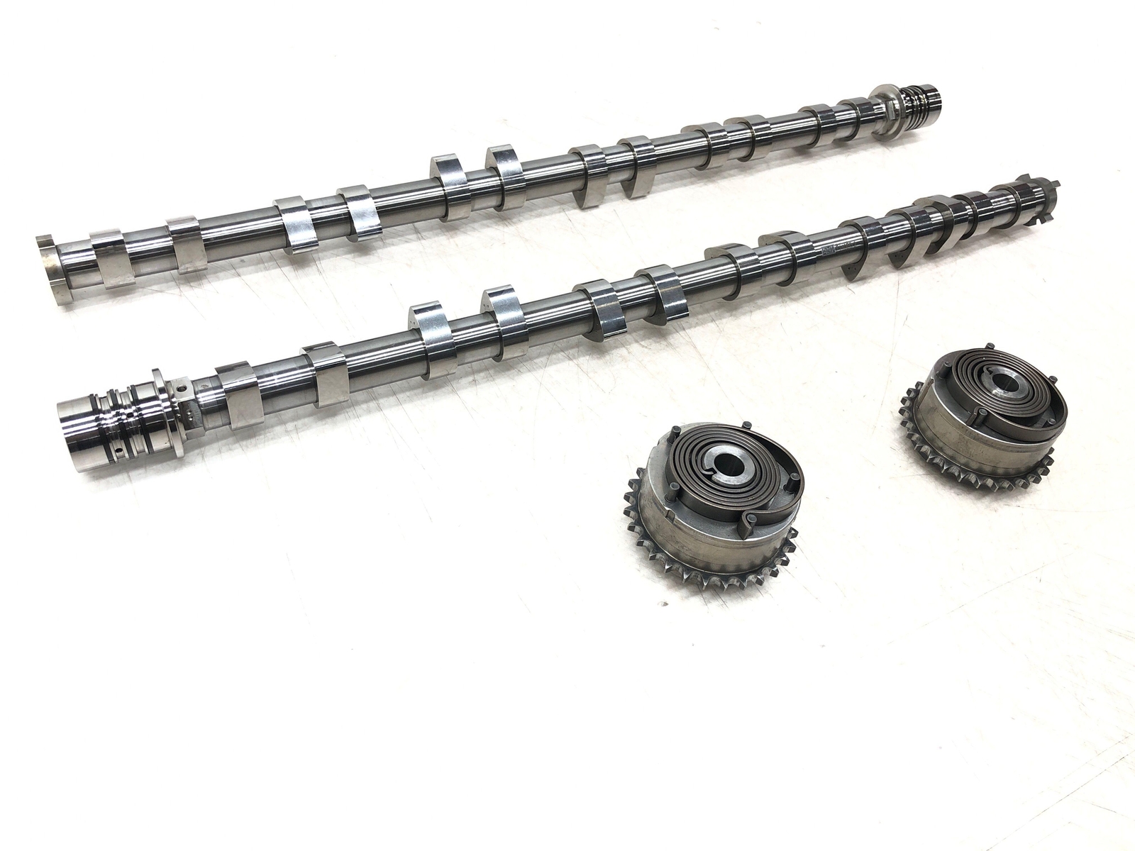 2017-2020 FERRARI GTC4LUSSO 6.3L F140 LEFT ENGINE INTAKE & EXHAUST CAMSHAFT OEM