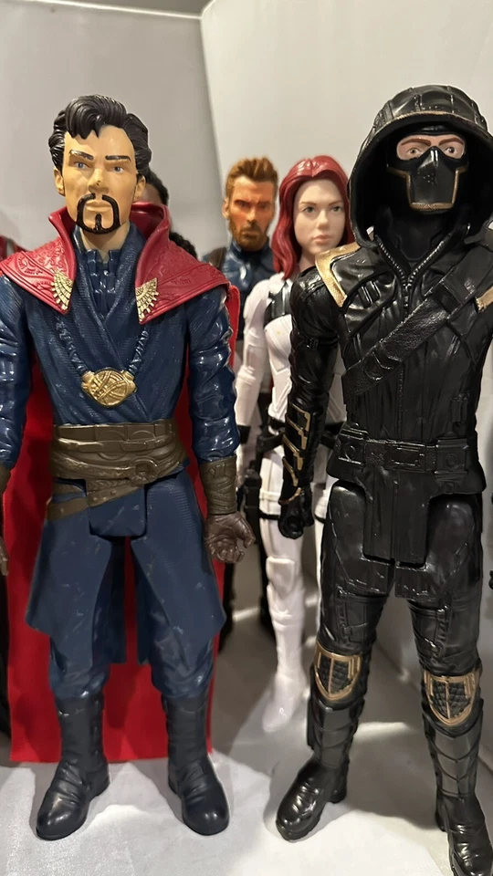 Gran Lote de 20 Figuras de Acción Marvel 12 Pulgadas Iron Man Capitán América Thor Foto 4 de 4