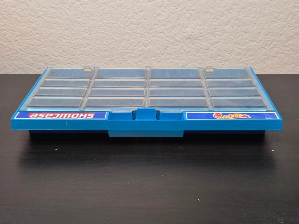 Vintage Hot Wheels Showcase Display Case Blue 18-Car Holder Mattel - Image 4 of 4