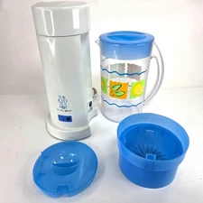 Mr Coffee 2 Quart Iced Tea Maker Brewer TM17 Blue W Lemon  Leaves Sun Complete