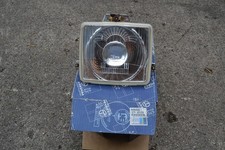 Feu avant (phare) Peugeot 104