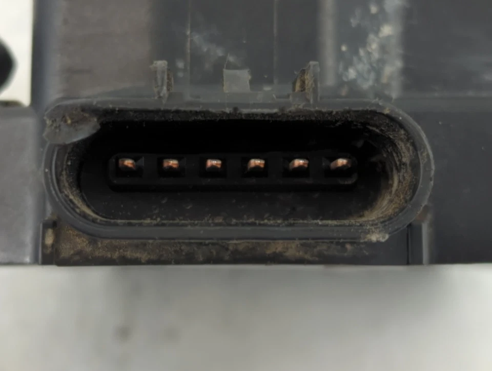 2006 Chevrolet Impala Engine Ignition Distributor Oem Black RUZAA - Image 3 of 4