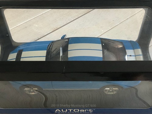 Autoart 10 Ford Mustang Shelby Gt500 1 18 Ebay