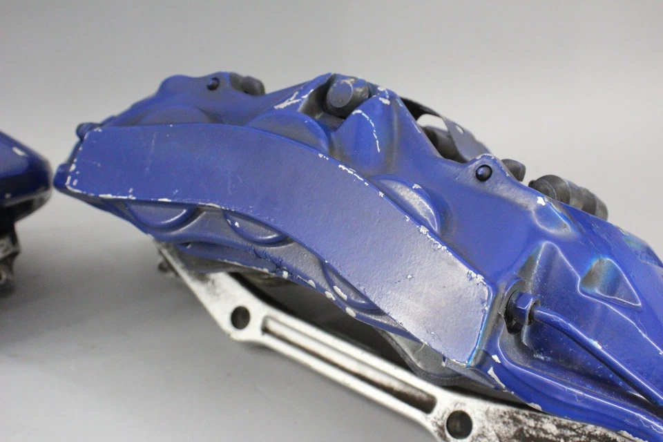 ✅ 08-15 Juego de pinzas de freno delanteras izquierda y derecha mercedes w204 c63 amg fabricante de equipos originales Foto 2 de 4