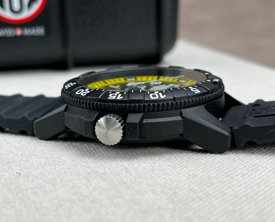 Luminox Men's Leatherback Sea Turtle 44mm Quartz Watch XS.0325 for