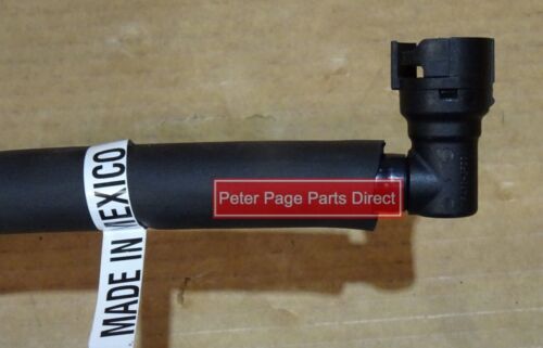 Genuine Holden New PCV Hose Pipe suits Holden VE V6 Commodore 2010 - 2011 LLT  - Picture 1 of 9