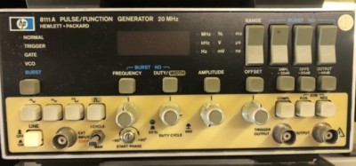 HP AGILENT KEYSIGHT 8111A PULS-/FUNKTIONSGENERATOR 20 MHz