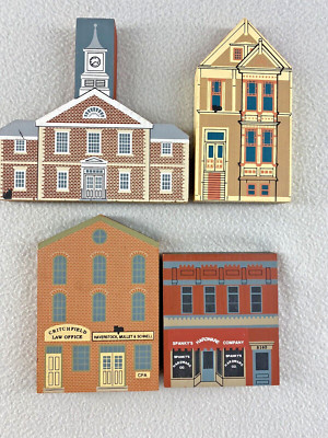 The Cat's Meow Wood Village 1991 Lot of 4 Spankys Critchfield Wyckoff Town Hall