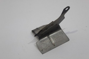 Audi A8 4H D4 DPF-Katalysator-Sensorhalterung 4H0131783G