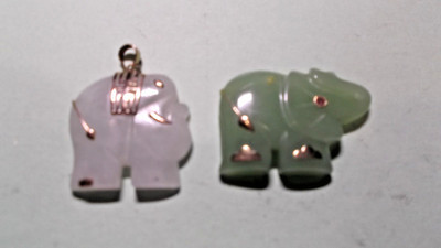 2 massive 14K Gelbgold natürliche Jade Elefant Anhänger ''REPARATURBEDÜRFTIG''