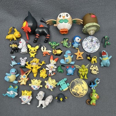 Nintendo Pokemon Figures Pictured Lot Of 39 Pieces