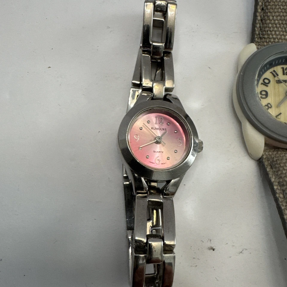 Lot of 5 Women's Watches Nine West Sprout Qbos And Rumors - Image 2 of 4