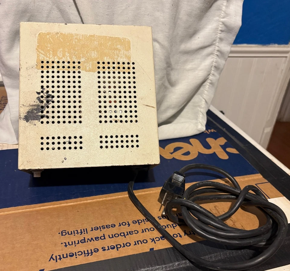 Trippe Lite Line Stabilizer/Conditioner LS-600a - Image 4 of 4