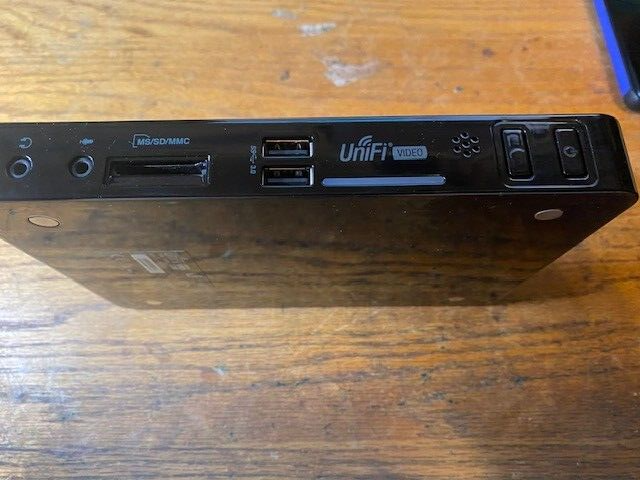 UBIQUITI UniFi Video Camera Network Video Recorder with 500 GB NVR (UVC-NVR)