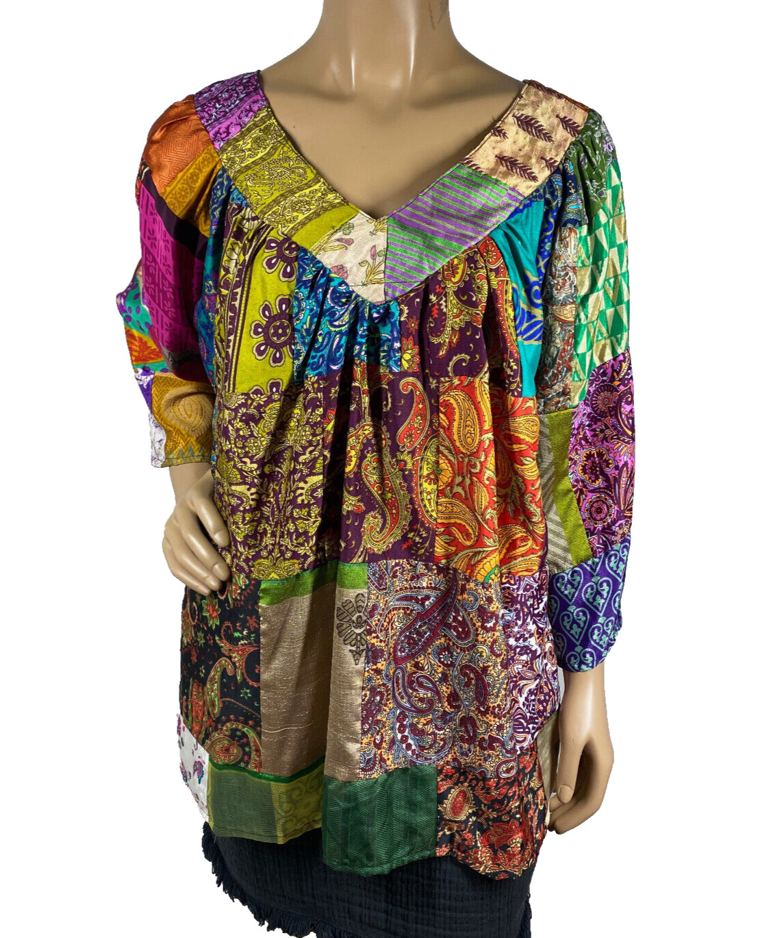Sacred Threads Patchwork Tunic Top One Size V Nec… - image 3