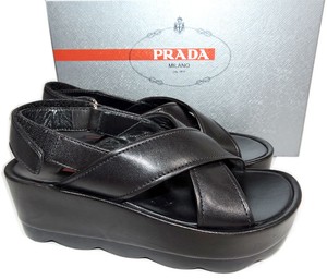 prada wavy sandal