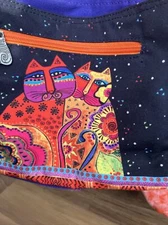 Purse Laural Burch Wild Cats Shoulder Bag Purse Pockets Zipper Closure.