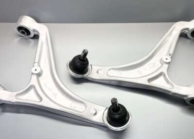 R35GT-R リアサスペンションアーム ASSY 左右セット 日産純正部品 新品 