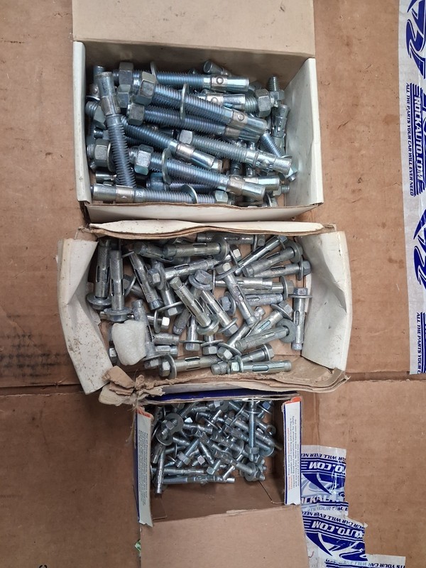 1/4"-3/8"-1/2" Concrete Anchor Lot