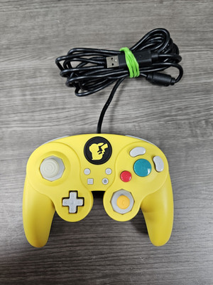PDP Pikachu 500-100 Wired Fight Pad Pro Nintendo Switch GameCube Controller
