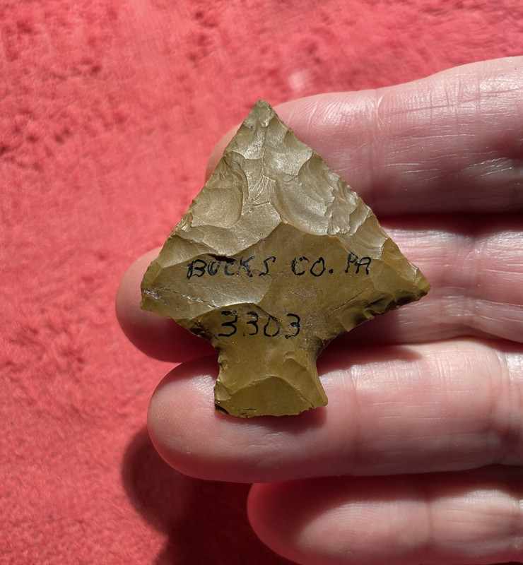 AWESOME AUTHENTIC, ANCIENT PA. JASPER PERKIOMEN *CLIPPED WING" STYLE ARROWHEAD