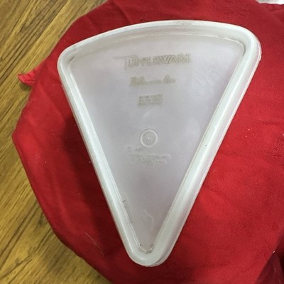 Vintage Tupperware Behälter in Keilform, datiert 1954. Millionaire Lime Range GC