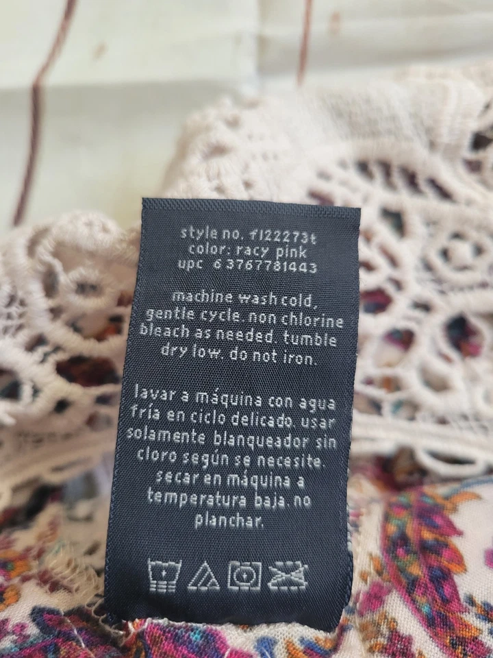 Top de mujer Faded Glory talla XL (16-18) colorido cachemir manga corta Foto 3 de 4